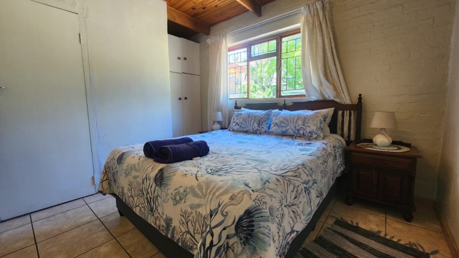 6 Bedroom Property for Sale in Vermont Western Cape